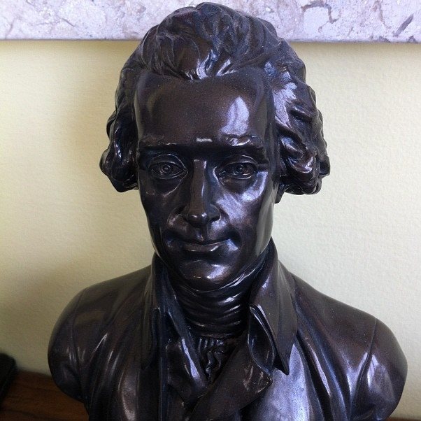 Thomas Jefferson - bust